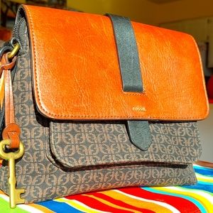 Fossil crossbody bag